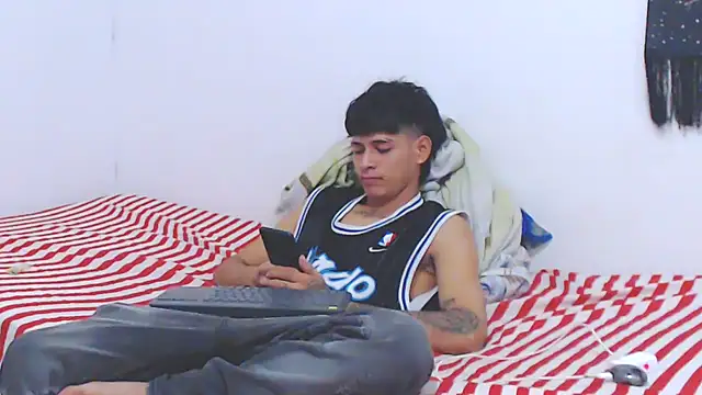 lu nastyboy18 online show from October 2, 7:54 pm