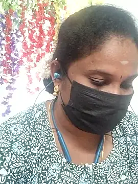 Snapshot of Tamil_Aathira chatting on September 13, 8:03 am Tamil Aathira online show from September 13, 8:03 am