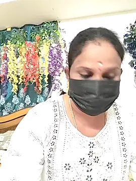 Snapshot of Tamil_Aathira chatting on November 13, 5:23 pm Tamil Aathira online show from November 13, 5:23 pm