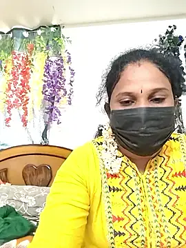 Snapshot of Tamil_Aathira chatting on November 16, 9:26 am Tamil Aathira online show from November 16, 9:26 am