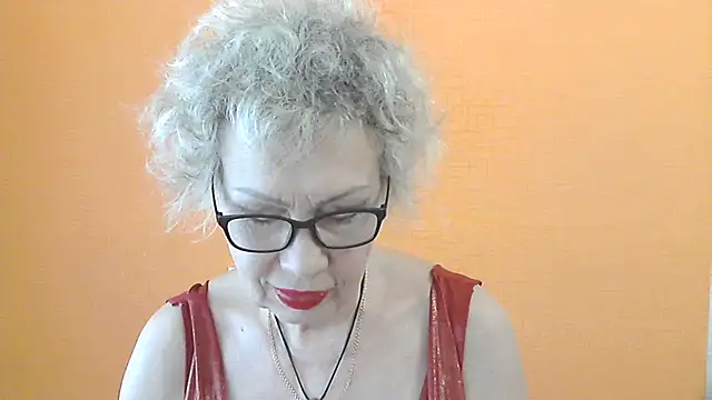 Snapshot of NessyJenixs chatting on June 9, 6:47 am NessyJenixs online show from June 9, 6:47 am