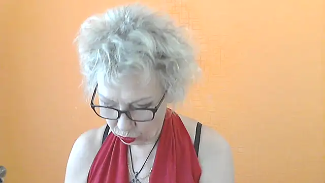 Snapshot of NessyJenixs chatting on June 14, 6:37 am NessyJenixs online show from June 14, 6:37 am