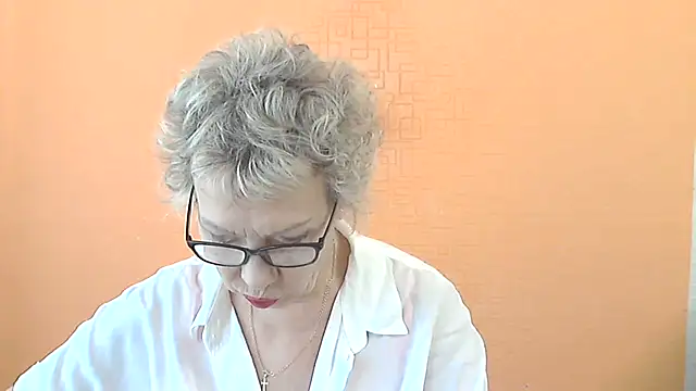 Snapshot of NessyJenixs chatting on July 29, 7:06 am NessyJenixs online show from July 29, 7:06 am