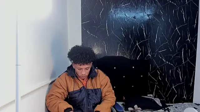 carlos alber12 online show from November 6, 3:13 pm