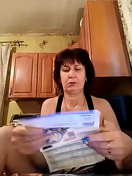 Laura Kiss online show from January 23, 5:35 am