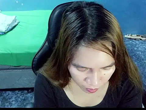 Asianpinaybeauty yam007 online show from April 18, 8:20 pm