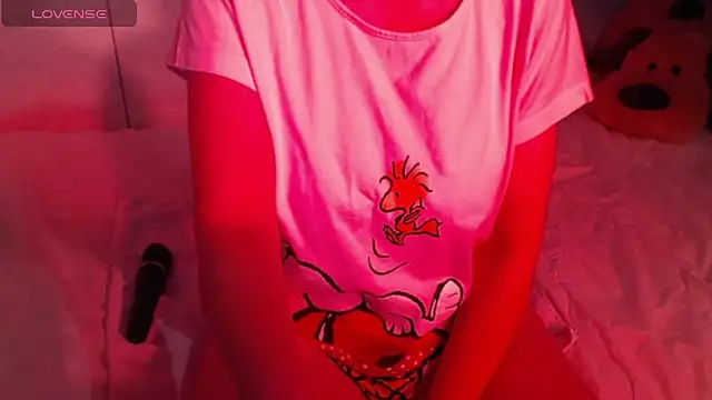 sweetchani666 online show from February 4, 9:15 am