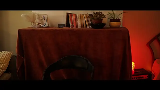 9Calliope online show from April 10, 1:38 pm