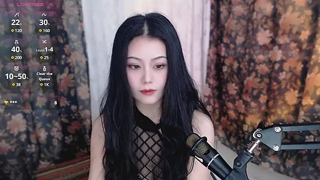 cat-lady-6688 online show from February 25, 10:26 am