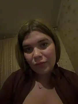 ella zzz online show from May 10, 8:58 pm