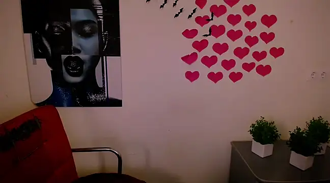 Snapshot of Nikonara_Love chatting on January 20, 5:27 pm Nikonara Love online show from January 20, 5:27 pm