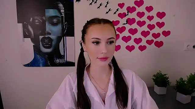 Snapshot of Nikonara_Love chatting on January 23, 12:52 pm Nikonara Love online show from January 23, 12:52 pm