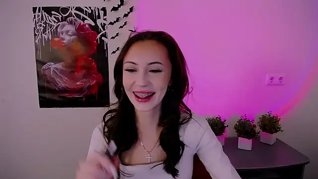 Snapshot of Nikonara_Love chatting on February 9, 1:25 pm Nikonara Love online show from February 9, 1:25 pm