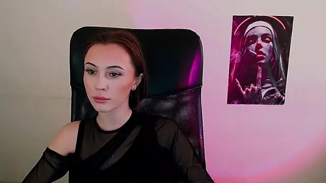 Snapshot of Nikonara_Love chatting on March 18, 12:25 pm Nikonara Love online show from March 18, 12:25 pm