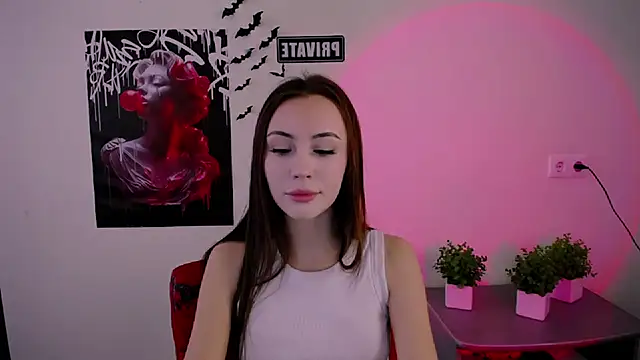 Snapshot of Nikonara_Love chatting on March 19, 8:55 am Nikonara Love online show from March 19, 8:55 am