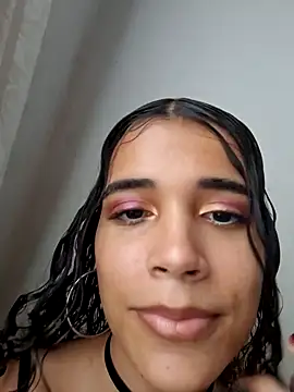 Snapshot of novinhatransexy chatting on January 31, 1:23 pm novinhatransexy online show from January 31, 1:23 pm