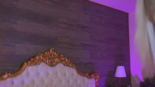 Snapshot of Juicy_Jessye chatting on September 28, 7:52 pm Juicy Jessye online show from September 28, 7:52 pm