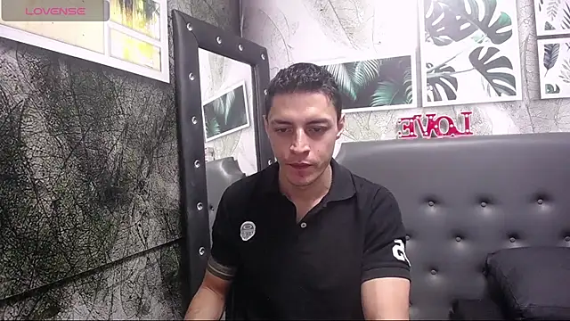 Frank Millers online show from February 11, 4:02 pm