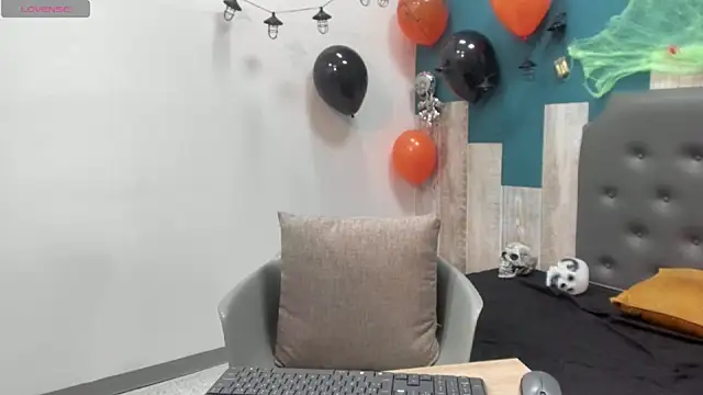 Frank Millers online show from October 20, 8:31 pm