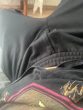 thor955555 online show from October 19, 8:26 am