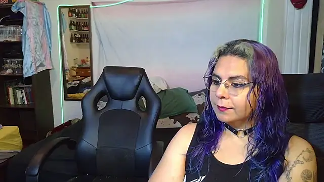 Evelan420 online show from February 17, 7:42 pm