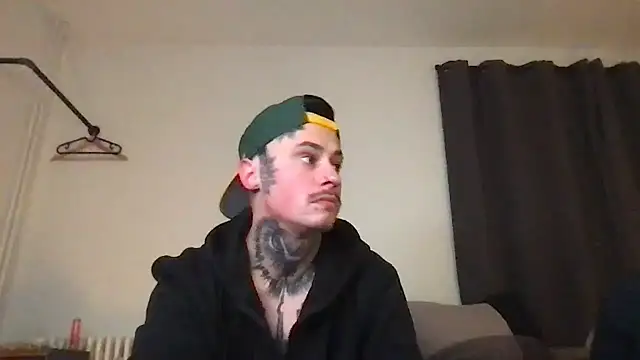 PatBln1992   online show from February 22, 1:44 am