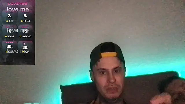 PatBln1992   online show from March 17, 7:37 pm