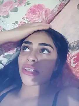 Snapshot of perolaa8 chatting on March 6, 4:19 am perolaa8 online show from March 6, 4:19 am