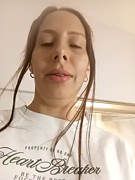 Melina Cooper  online show from September 13, 12:27 pm