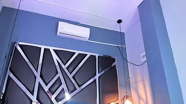 Raven jade  online show from January 26, 11:06 am