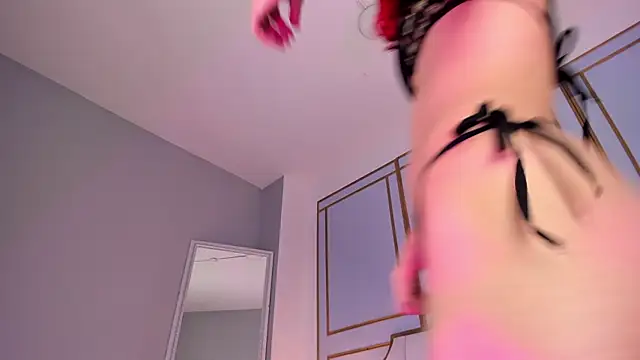 Raven jade  online show from February 26, 3:32 am