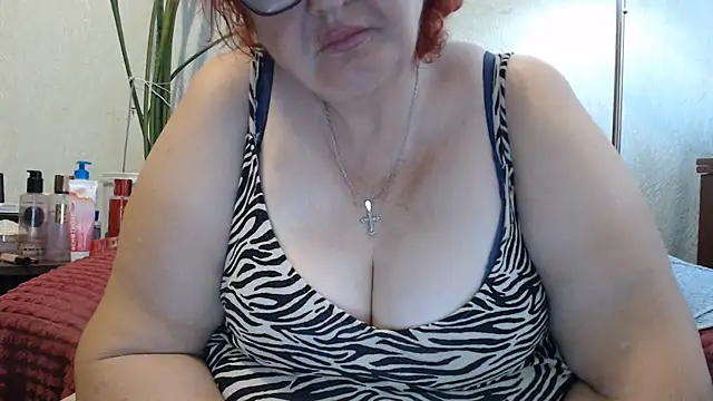Snapshot of DeniseeRosea chatting on June 30, 4:30 pm DeniseeRosea online show from June 30, 4:30 pm
