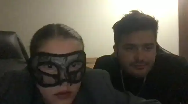 shycoouple1 online show from January 21, 3:48 am