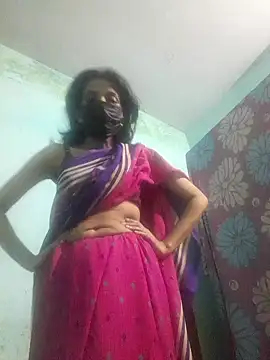 Snapshot of Bong-lady chatting on February 6, 11:21 am Bong-lady online show from February 6, 11:21 am