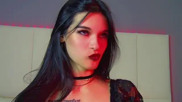 Snapshot of BeverlyMost chatting on March 18, 11:31 pm BeverlyMost online show from March 18, 11:31 pm