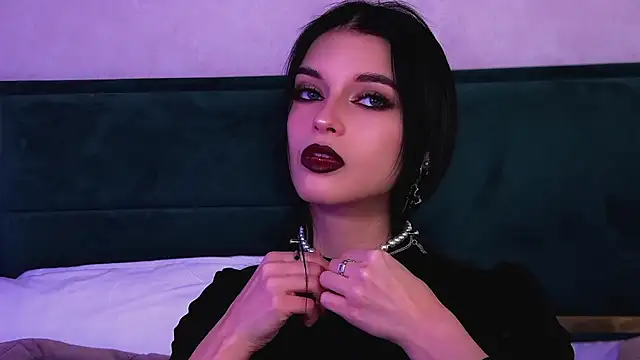 BeverlyMost online show from March 21, 6:29 am