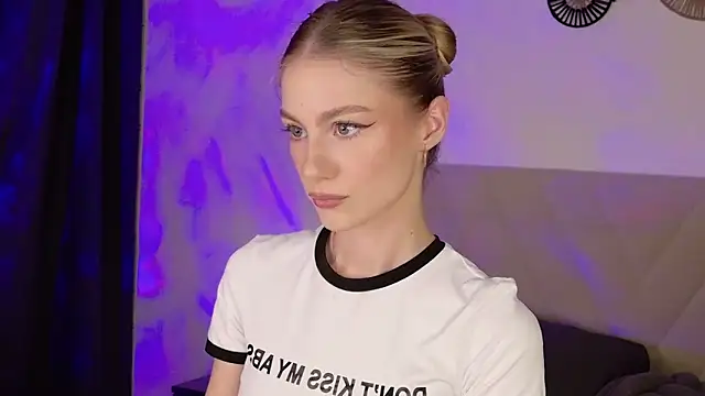 GabriellaOlsen online show from February 27, 5:35 pm