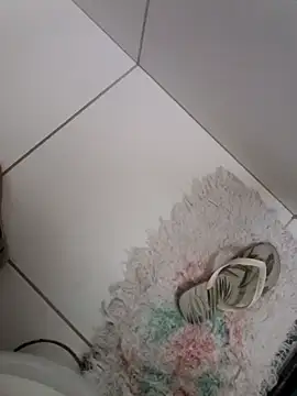 Snapshot of Trixboy201 chatting on October 21, 8:48 am Trixboy201 online show from October 21, 8:48 am