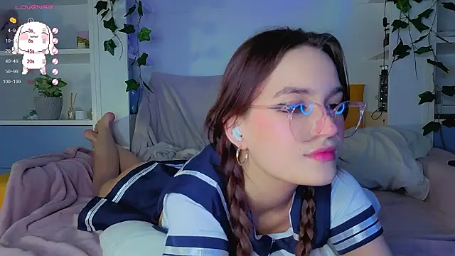 tempt for you online show from February 4, 9:20 pm