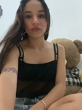 Snapshot of kimberly21- chatting on January 24, 7:49 pm kimberly21- online show from January 24, 7:49 pm