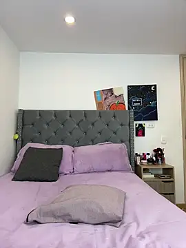 KarlaWild online show from November 11, 10:32 pm