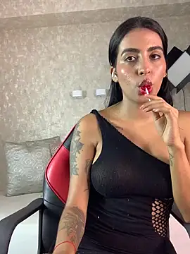 genesissara online show from May 15, 11:12 pm