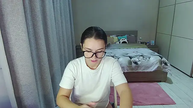 singletrouble online show from October 21, 4:35 am