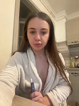 singletrouble online show from February 8, 11:57 am