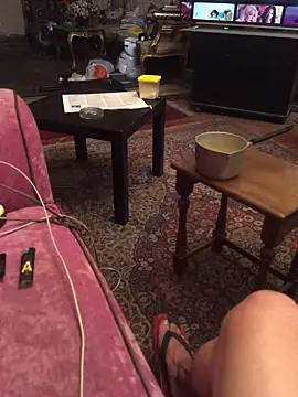 Snapshot of aebaleek2505 chatting on March 16, 3:17 pm aebaleek2505 online show from March 16, 3:17 pm