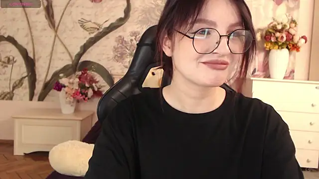 BritneyBarker online show from November 7, 9:48 pm