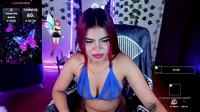 saray  jones online show from December 4, 5:32 pm