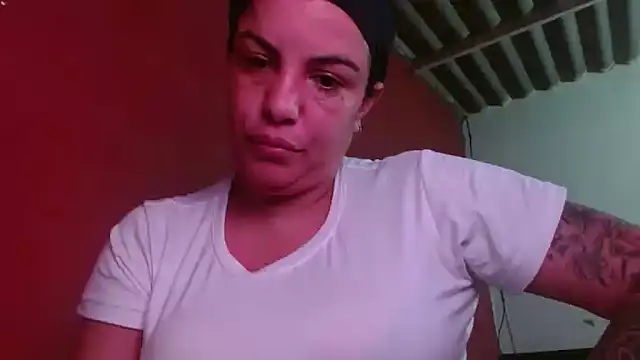 Snapshot of Tammyymilf chatting on November 21, 9:35 pm Tammyymilf online show from November 21, 9:35 pm