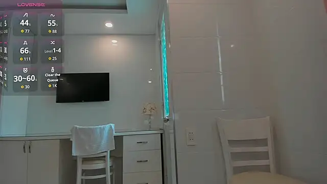 Yuki miiii online show from November 22, 12:09 am