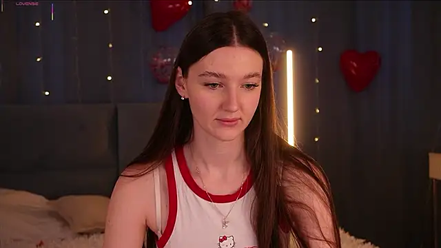 GeorginaDudley online show from February 15, 7:05 am